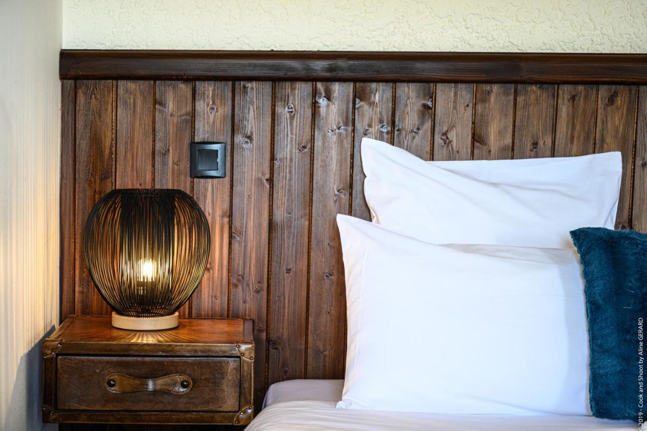 Auberge Lo Robur Roure Bagian luar foto