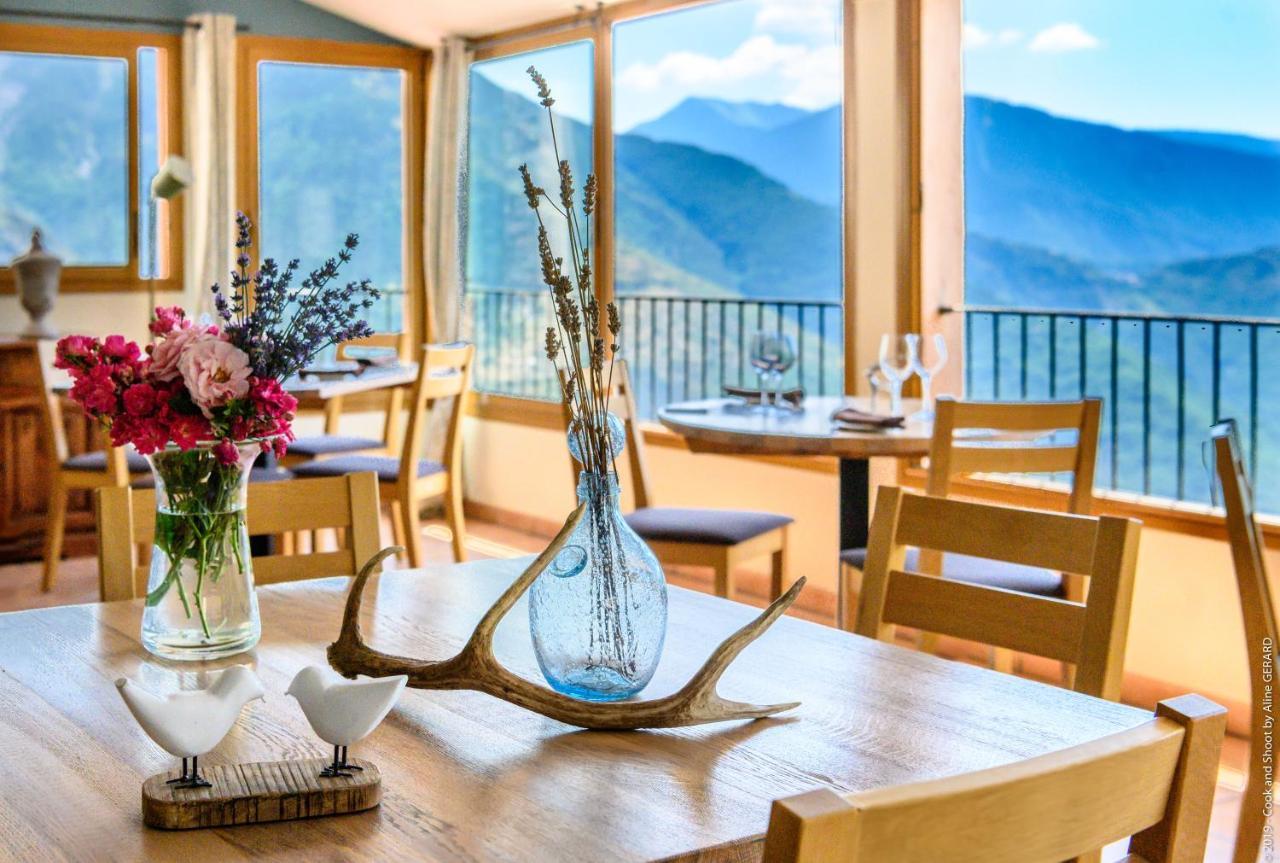 Auberge Lo Robur Roure Bagian luar foto