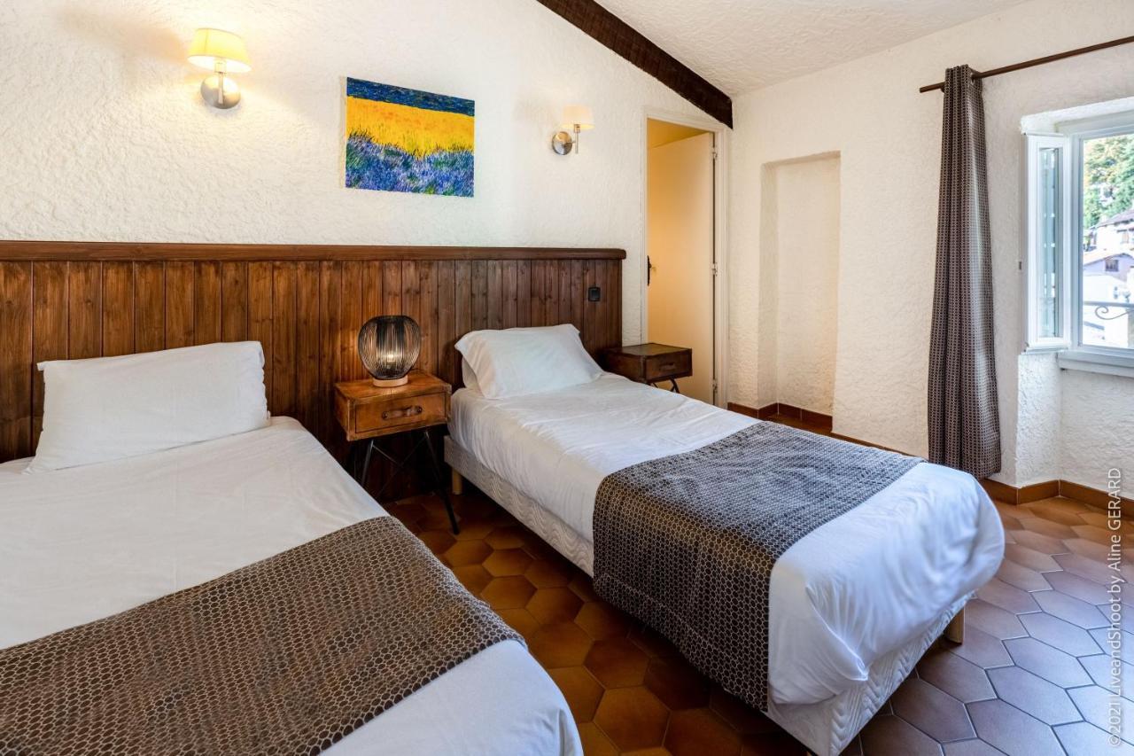 Auberge Lo Robur Roure Bagian luar foto
